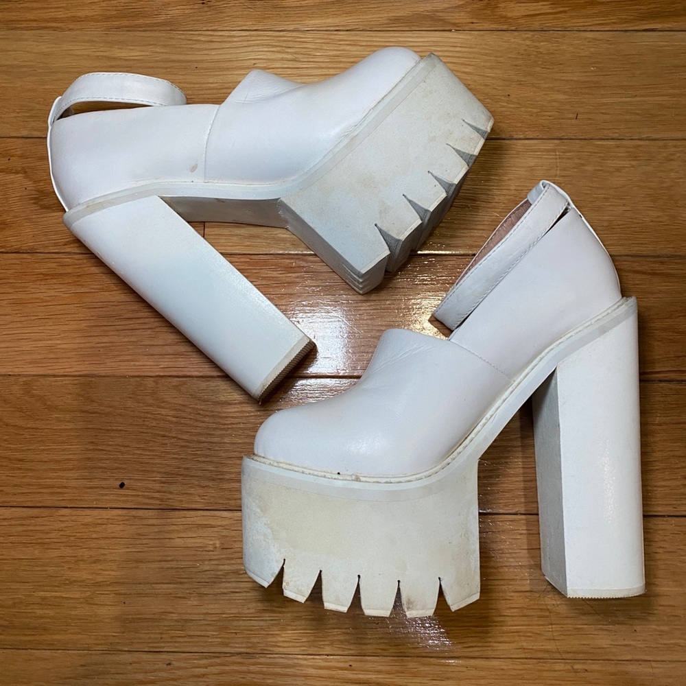 Jeffrey Campbell Scully platform heels
